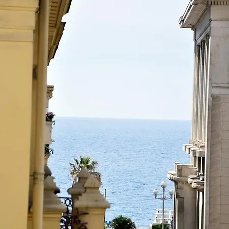 Fregate 8 * Nice